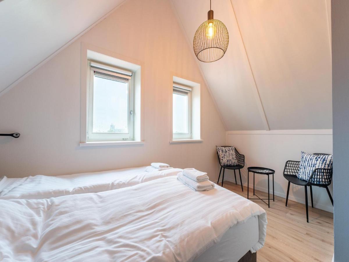 Modern Holiday Home By The Sea With Sauna Scherpenisse Dış mekan fotoğraf